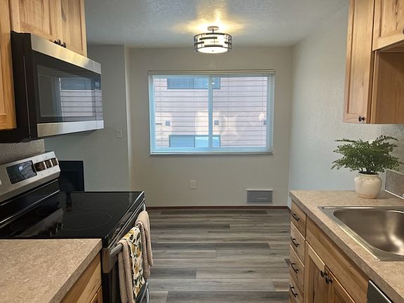 2nd image of 11250 Greenwood Ave N APT 103