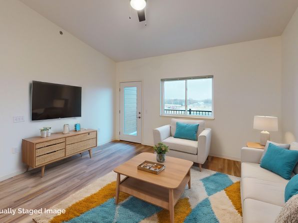 Sage Meadow Apartments & Townhomes | 7950 S Bergamot Ave, Sioux Falls, SD
