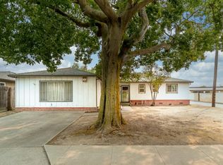 1622 W Roseburg Ave, Modesto, CA 95350