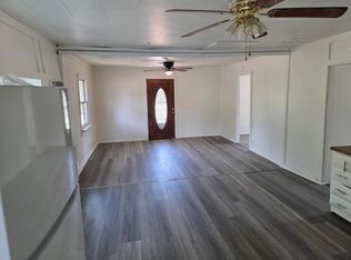 224 E 8th St, Cushing, OK 74023