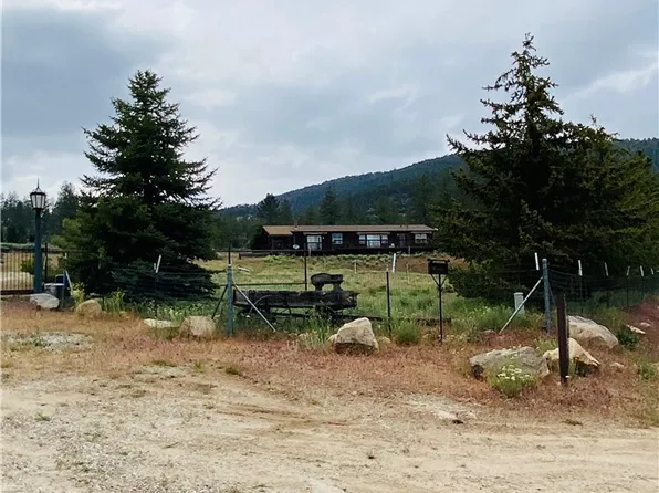 1957 Julien Ln, Frazier Park, CA 93225