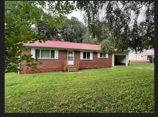 205 W Bailey St, Asheboro, NC 27203