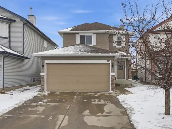 235 S Coville Close NE, Calgary, AB T3K 5V8