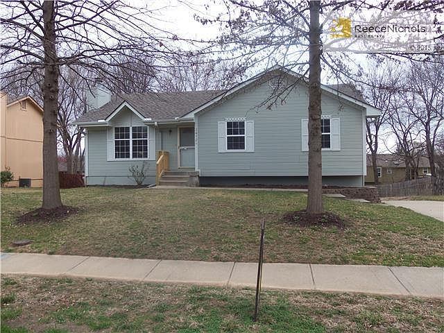 1st image of 2412 NE Dale Hunter Dr