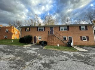 56 Village Rd, Lynchburg, VA 24502