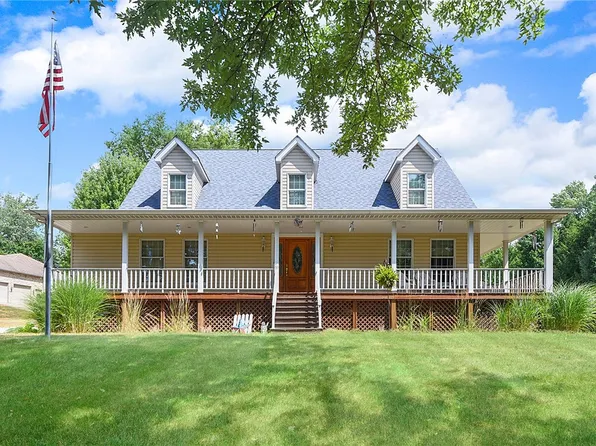 1224 Lonestar Ln, Irwin, PA 15642