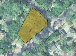 7 Parsons Ln, Savannah, GA 31411