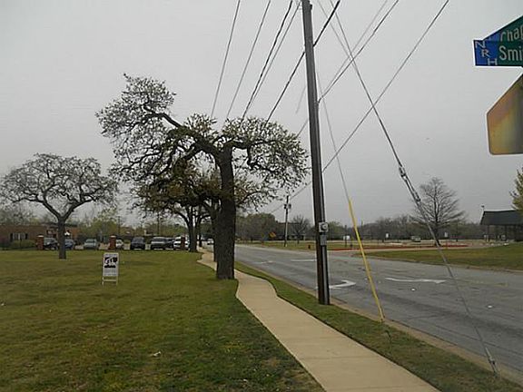 5th image of 7858 Chapman Rd