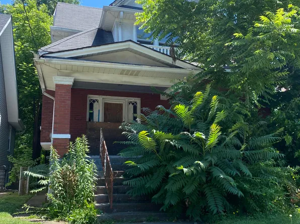 679 Cecil Ave, Louisville, KY 40211