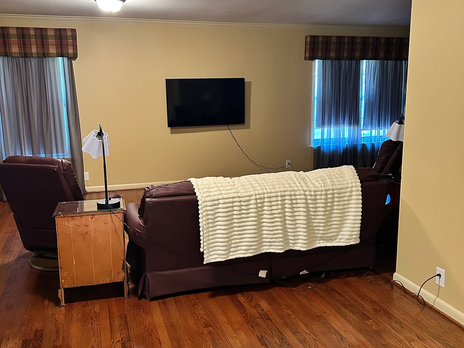 3 bed, 3020 sqft, $2,800 — Photo 3