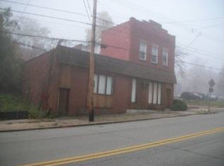 322 Saint Clair Ave, Clairton, PA 15025