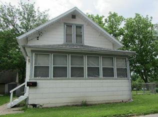 409 Norwood Ave, Waterloo, IA 50703