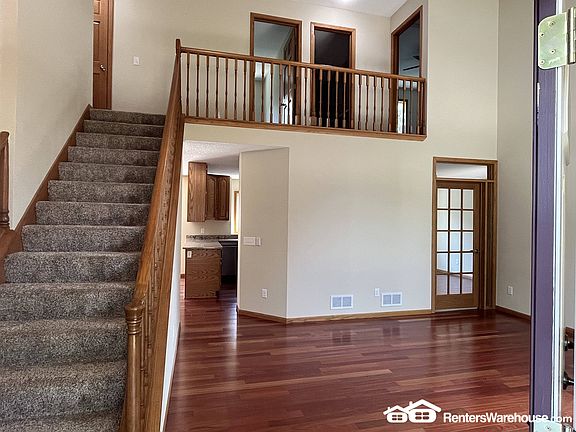 2nd image of 2530 McMenemy St