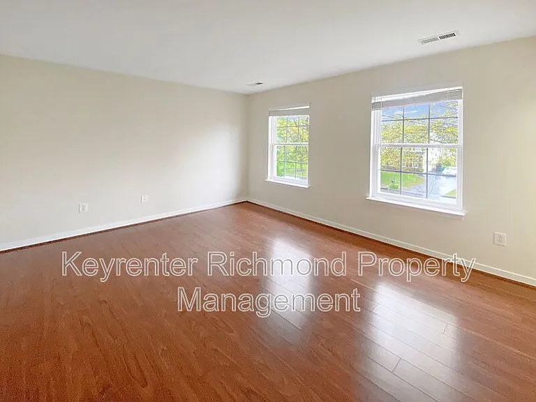 229 Ashbury Hills Dr — Photo 17