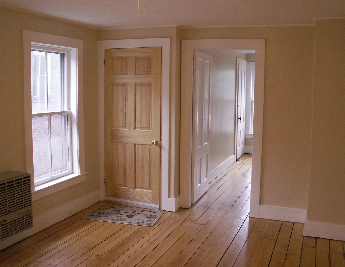 Building Photo - 7 Elm St #7