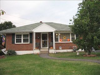 1st image of 334 Parkland Dr