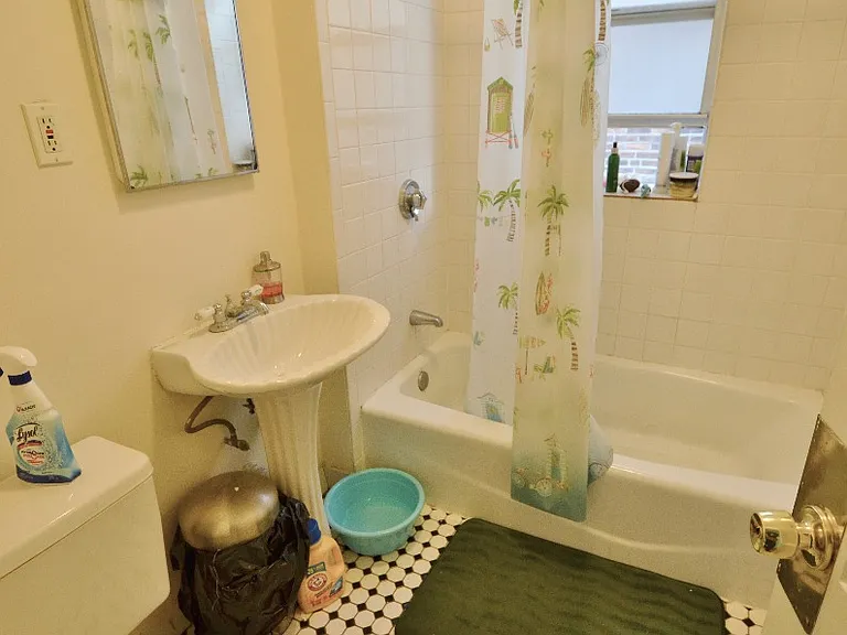 135 Peterborough St #23 — Photo 4