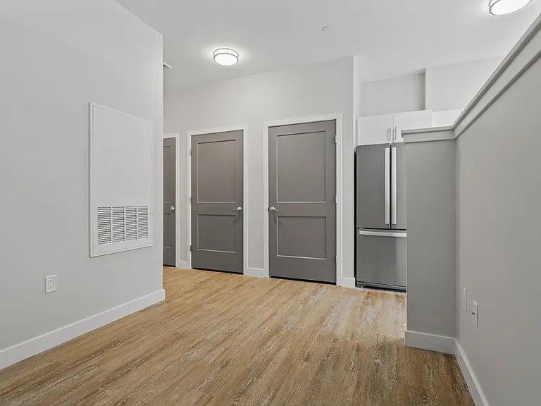 The Cara — Photo 56
