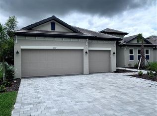 11017 Hanging Vine Dr, Fort Myers, FL 33913
