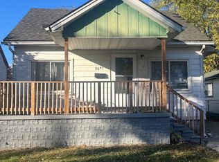 8647 Chalmers Ave, Warren, MI 48089