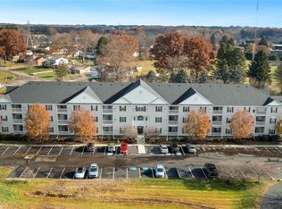 4703 Hills And Dales Rd NW, Canton, OH 44708