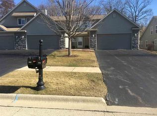 543 N Mill Ridge Dr, Byron, IL 61010