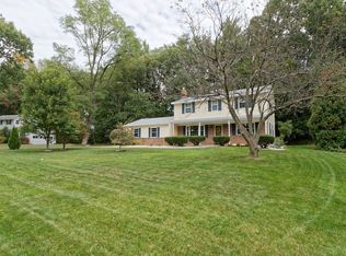 45 Longview Dr, Clifton Park, NY 12065