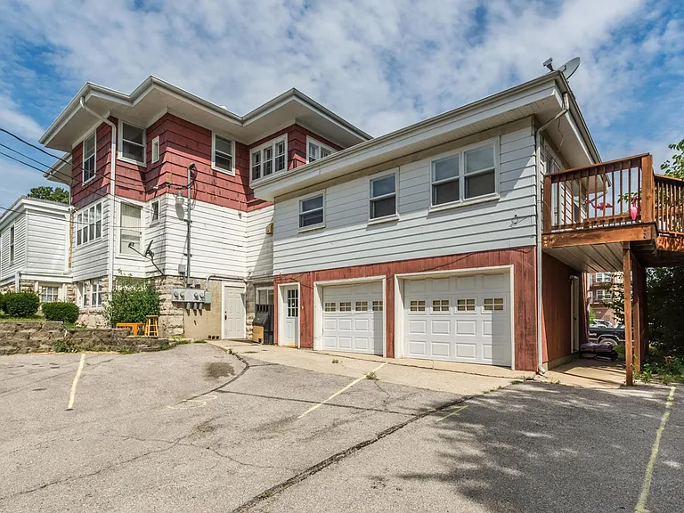 1218 N College — Photo 3