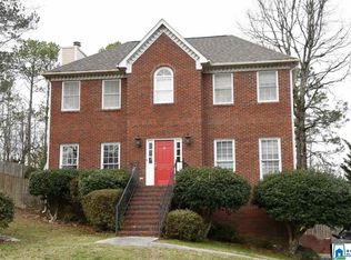 6040 Woodvale Rd, Helena, AL 35080