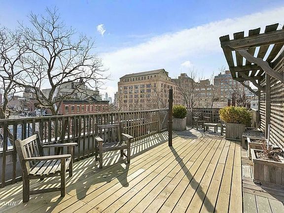 3rd image of 344 W 12th St APT 1F