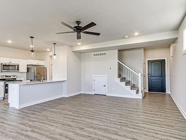 6959 Bluebell Ct — Photo 4