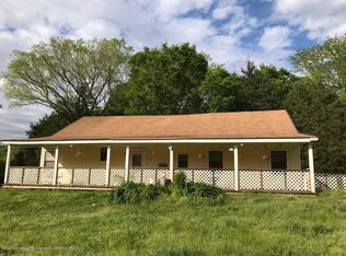 1893 Carlton Rd, Coldwater, MS 38618