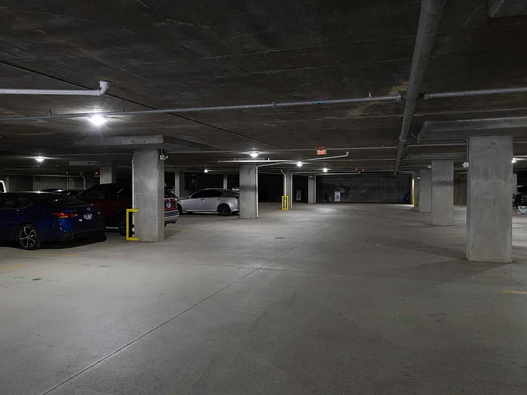 Parking garage