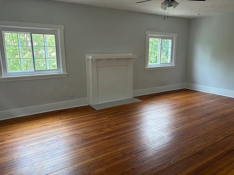 1020 Portland St #2 — Photo 3