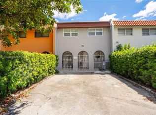 7305 W 2nd Ct, Hialeah, FL 33014