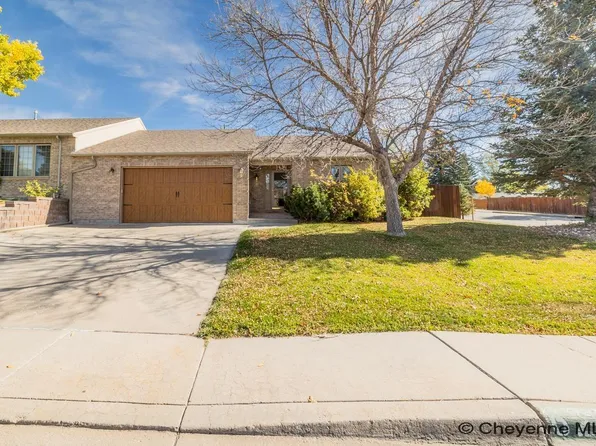 6203 Northview Dr, Cheyenne, WY 82009