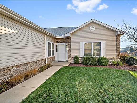 2nd image of 1051 Ashfield Way