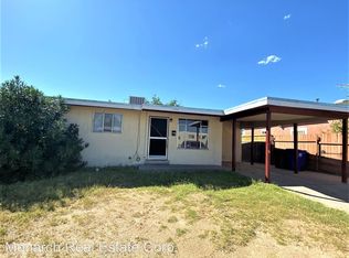 1008 Stull Dr, Las Cruces, NM 88001
