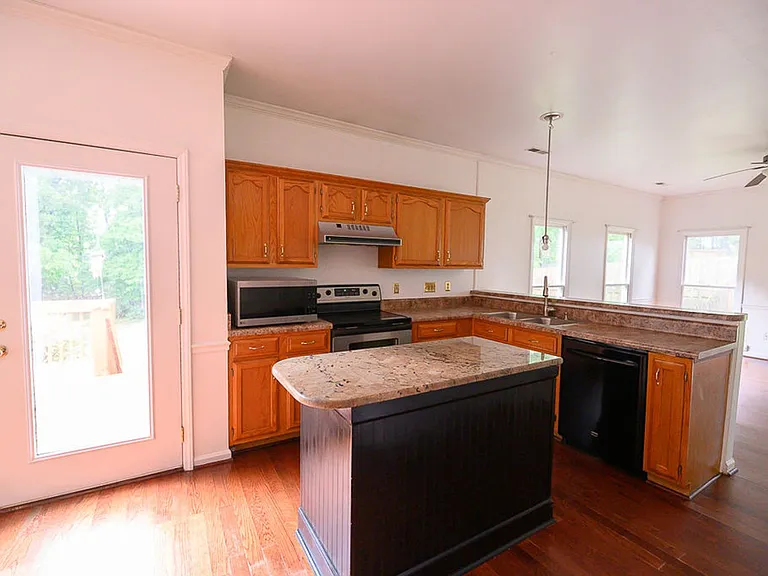 3325 Timberwolf Ave — Photo 17