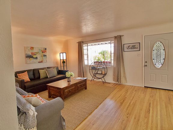 2nd image of 2700 Louisiana Blvd NE