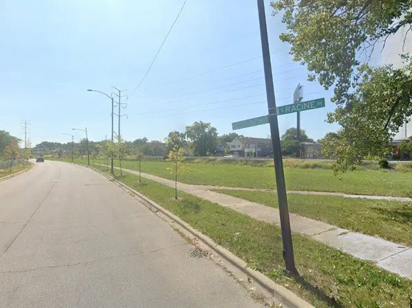 9932 S Racine Ave, Chicago, IL 60643