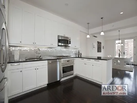 Sold by ArdorNY | media 2