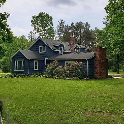 249 W Buell Rd E Photo 1