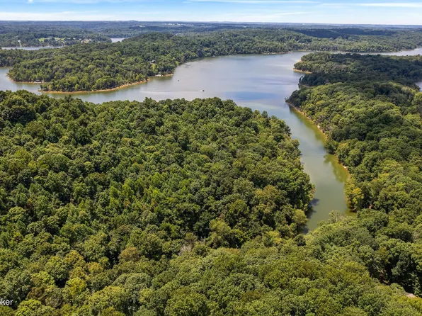33 Florman Ct, Mammoth Cave, KY 42259