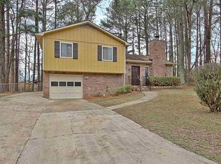 335 Galena Ct, Fairburn, GA 30213