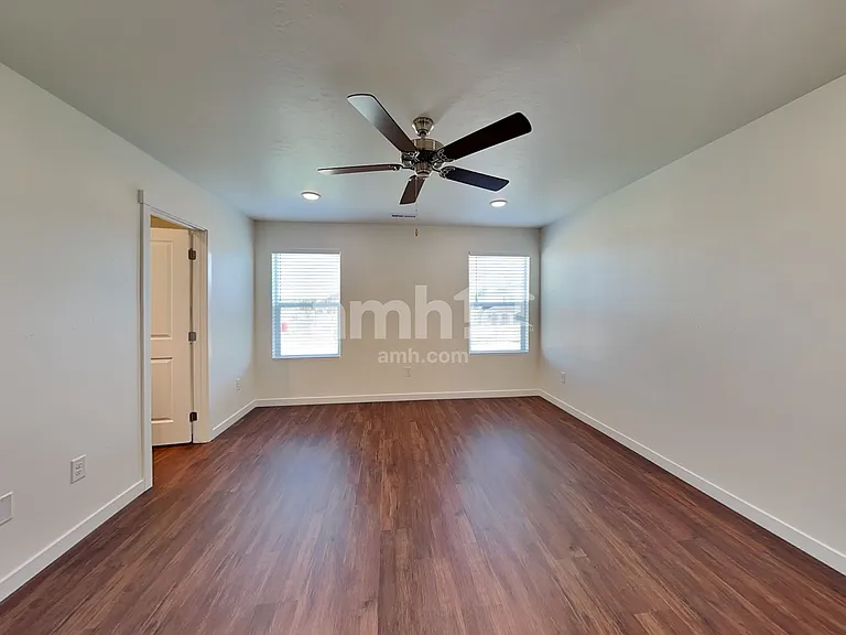 9380 W Shumard St — Photo 8