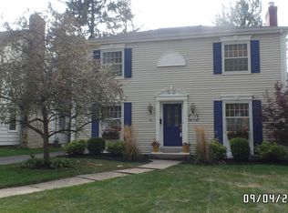 125 W Sherwood Ter, Fort Wayne, IN 46807
