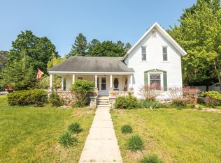 903 N Bridge St, Bellaire, MI 49615