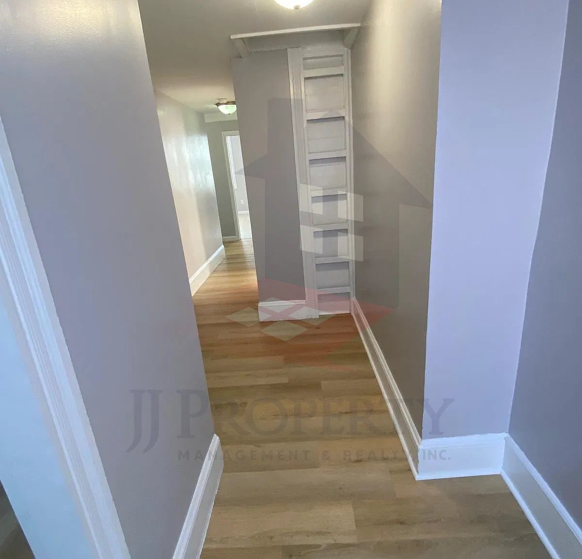 2 bed, $1,400 — Photo 4