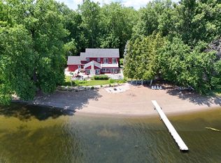 16 Macomber Point, Alburgh, VT 05440